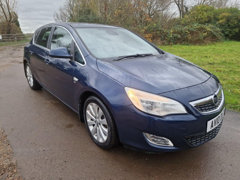 VAUXHALL ASTRA