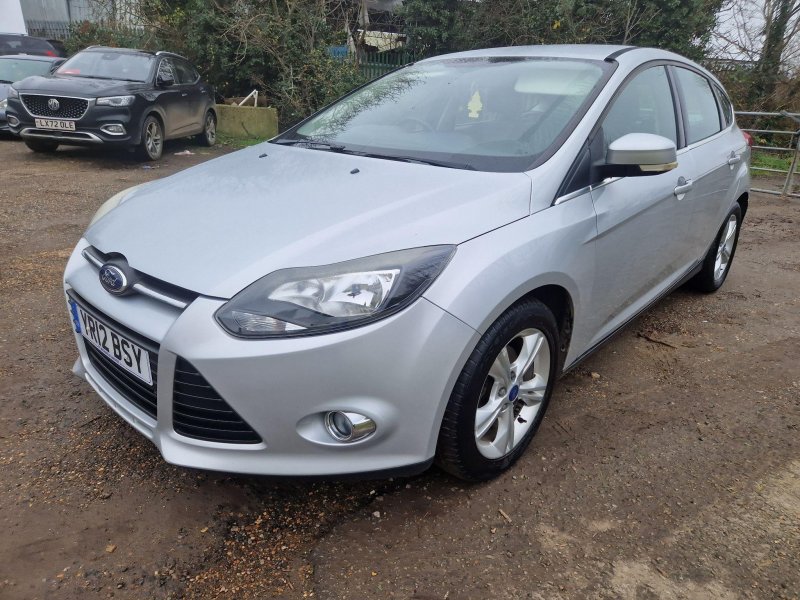 View FORD FOCUS 1.6 Zetec Powershift Euro 5 5dr