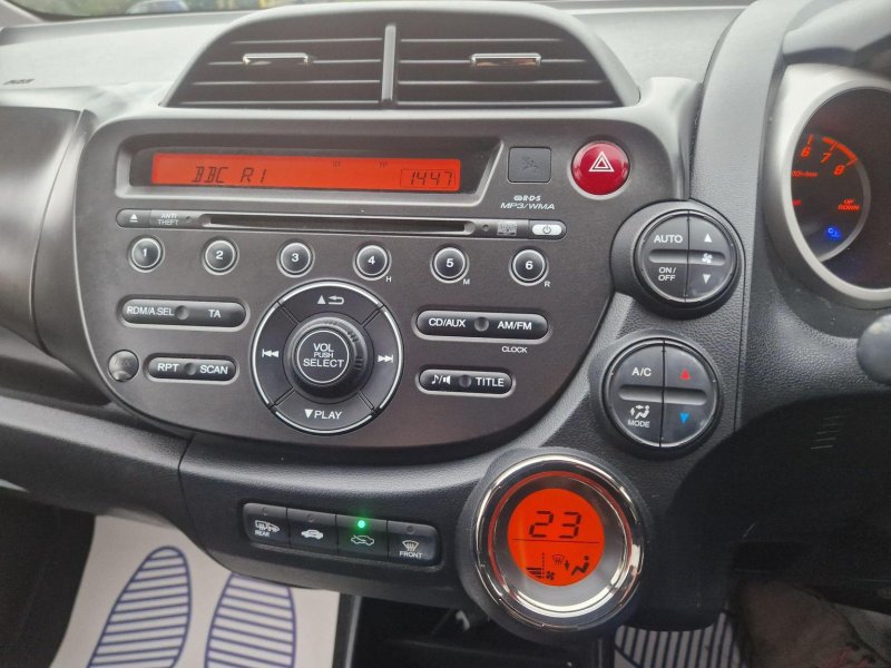 HONDA JAZZ