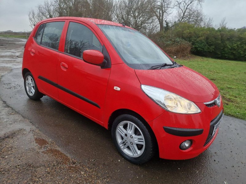 HYUNDAI I10