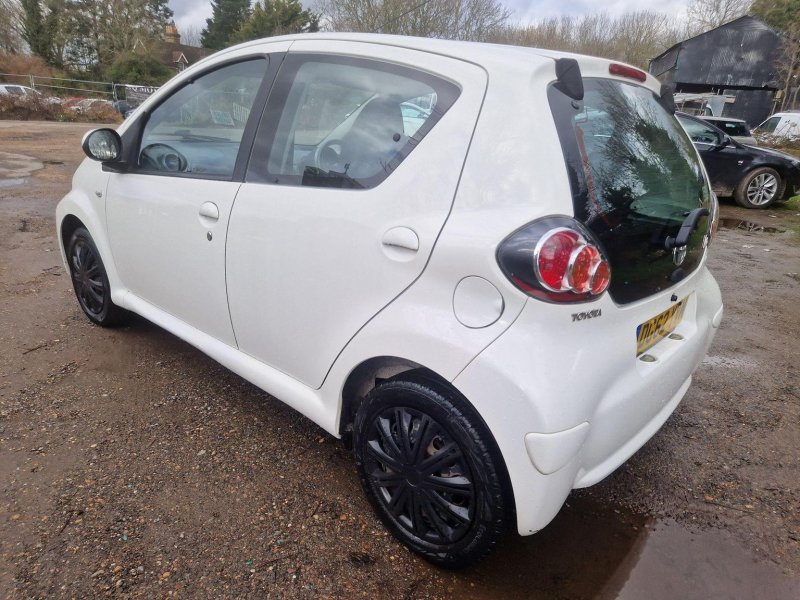 TOYOTA AYGO