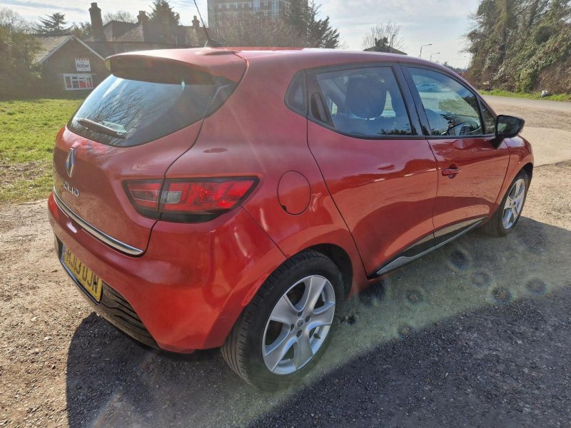 RENAULT CLIO