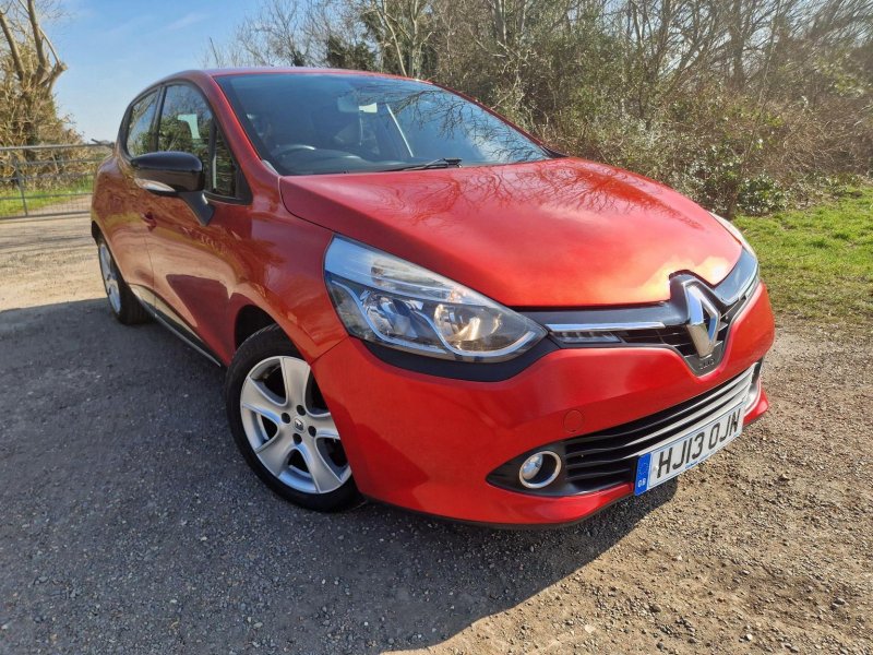 RENAULT CLIO