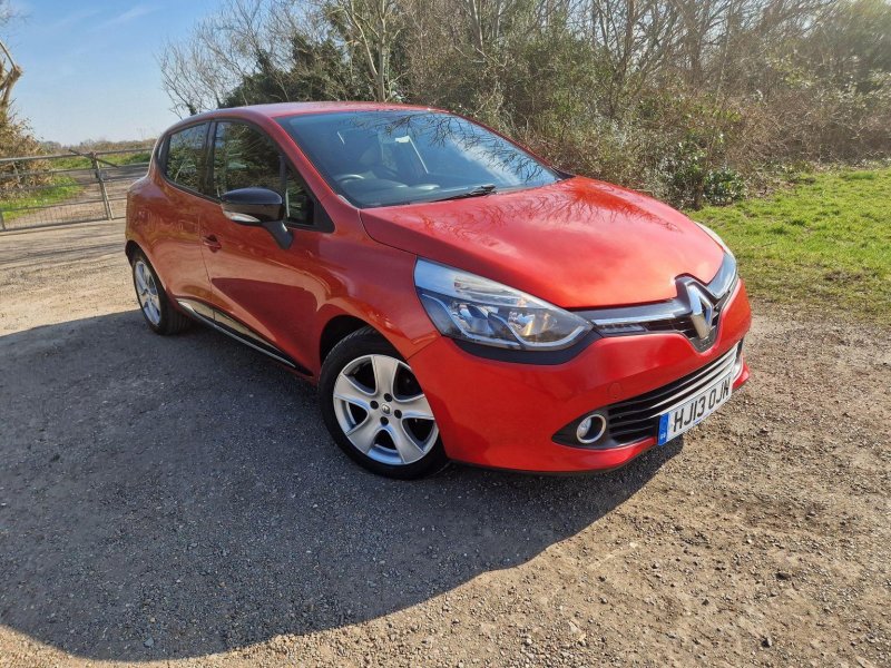 RENAULT CLIO