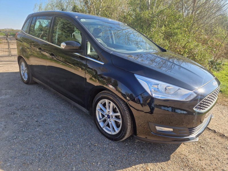 View FORD GRAND C-MAX 1.5 TDCi Zetec Euro 6 (s/s) 5dr