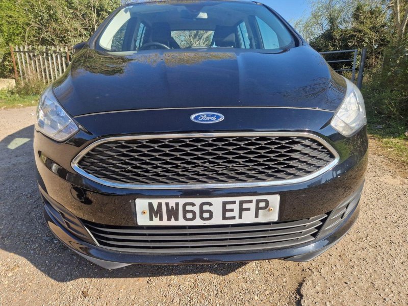 View FORD GRAND C-MAX 1.5 TDCi Zetec Euro 6 (s/s) 5dr