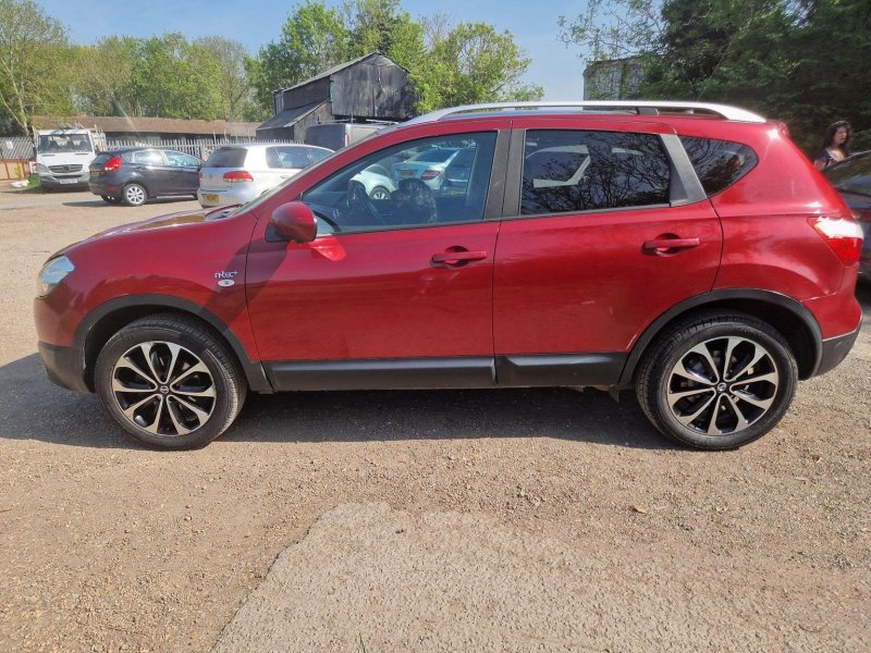 NISSAN QASHQAI