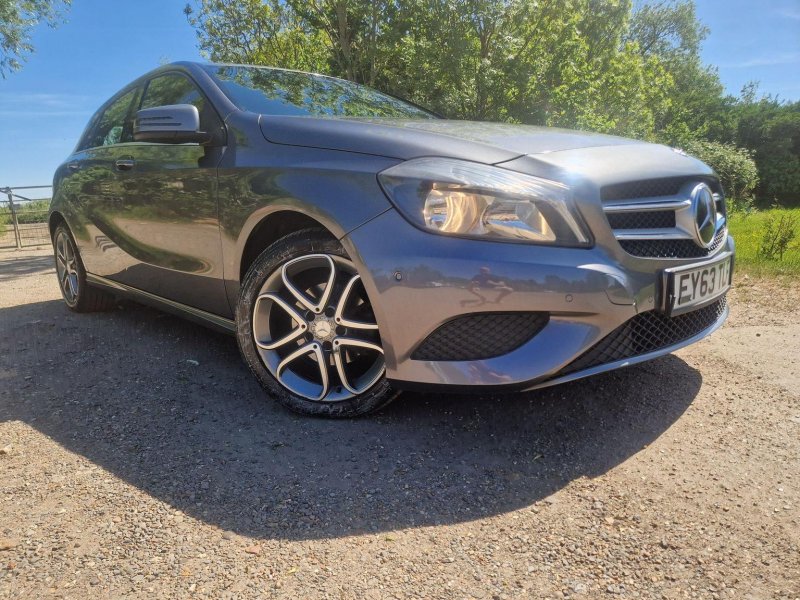 MERCEDES-BENZ A CLASS