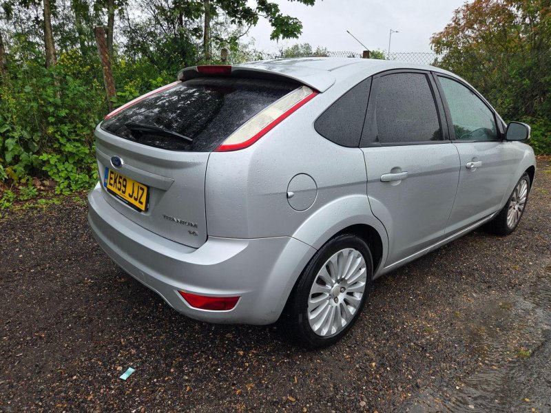 FORD FOCUS