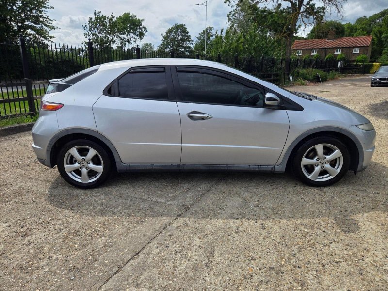 HONDA CIVIC