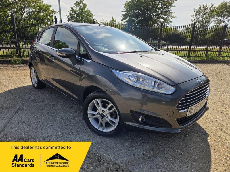 View FORD FIESTA 1.0T EcoBoost Zetec Euro 6 (s/s) 5dr