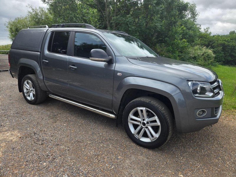 View VOLKSWAGEN AMAROK 2.0 BiTDI BlueMotion Tech Highline Auto 4Motion Euro 5 (s/s) 4dr
