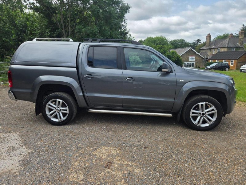 VOLKSWAGEN AMAROK