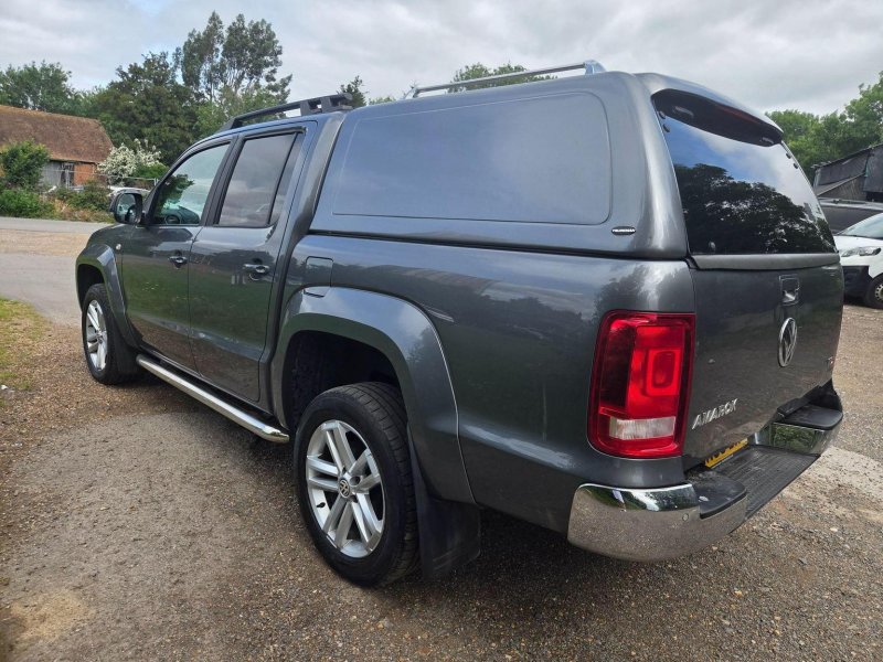 VOLKSWAGEN AMAROK