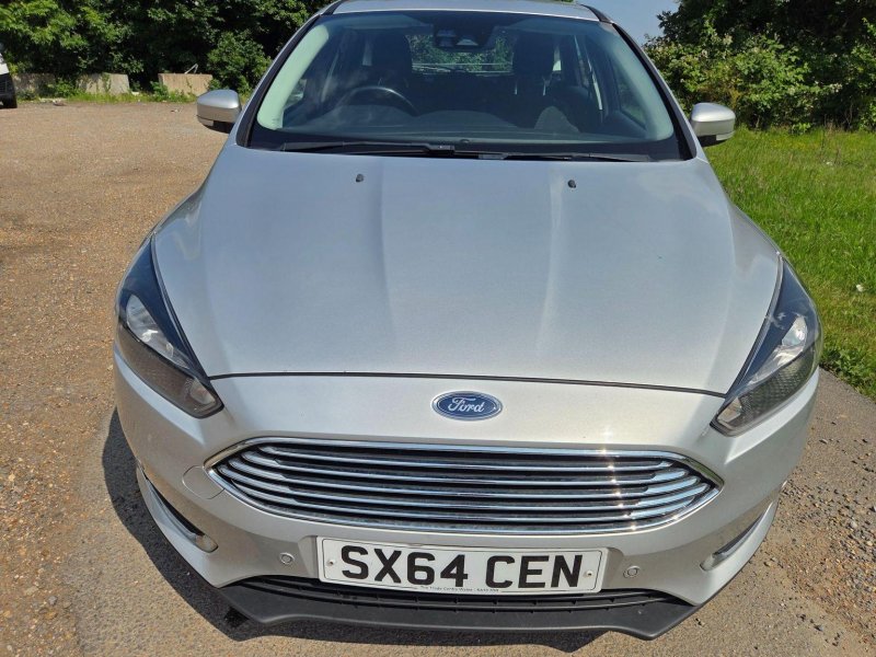 View FORD FOCUS 1.0T EcoBoost Titanium Euro 6 (s/s) 5dr