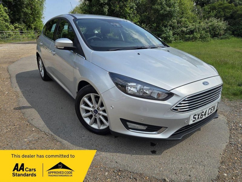 View FORD FOCUS 1.0T EcoBoost Titanium Euro 6 (s/s) 5dr