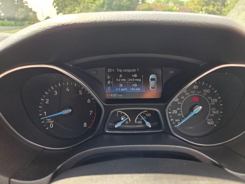 FORD FOCUS