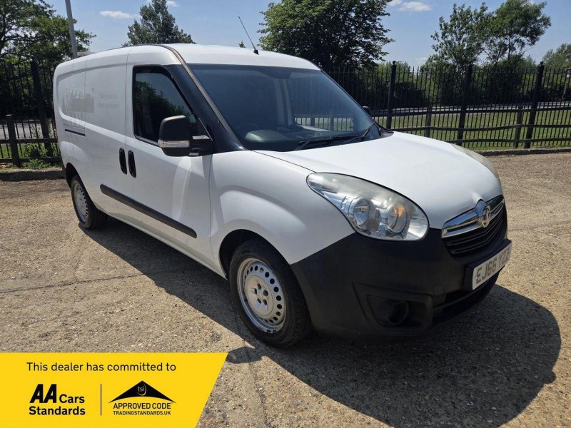 View VAUXHALL COMBO 1.3 CDTi 2300 16v FWD L2 H1 3dr