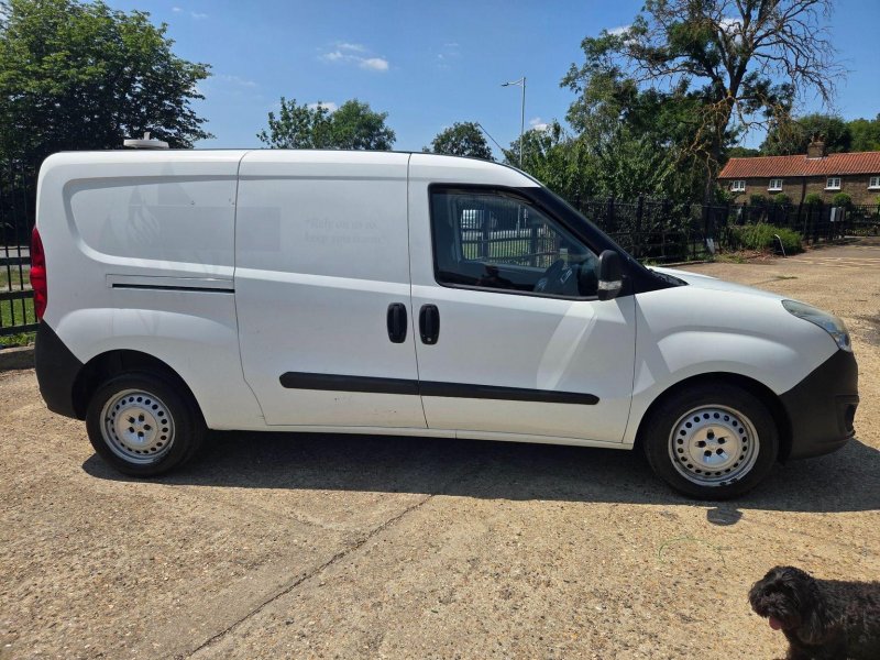 VAUXHALL COMBO
