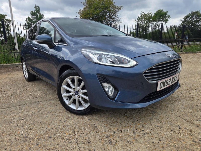 View FORD FIESTA 1.0T EcoBoost Titanium Euro 6 (s/s) 5dr