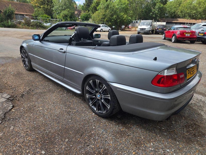 BMW 3 SERIES