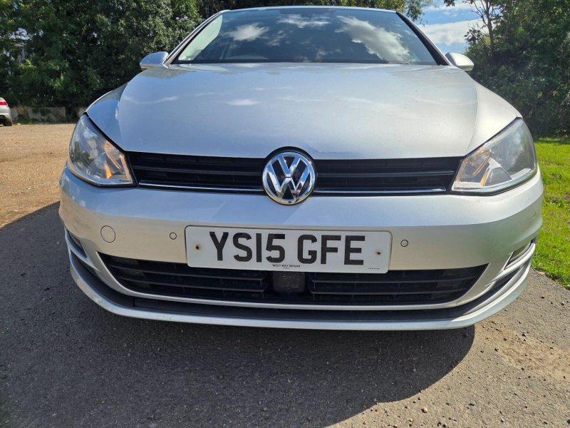 View VOLKSWAGEN GOLF 1.4 TSI BlueMotion Tech Match Euro 5 (s/s) 5dr