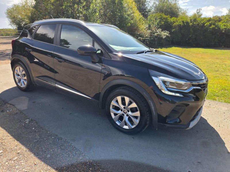 View RENAULT CAPTUR 1.0 TCe Iconic Euro 6 (s/s) 5dr