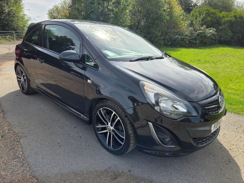 View VAUXHALL CORSA 1.4T 16V Black Edition Euro 5 (s/s) 3dr